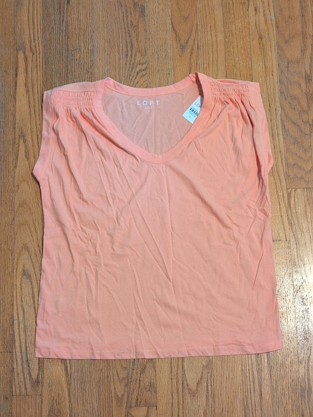 LOFT Women's Coral Pink V-Neck Short Sleeve Top